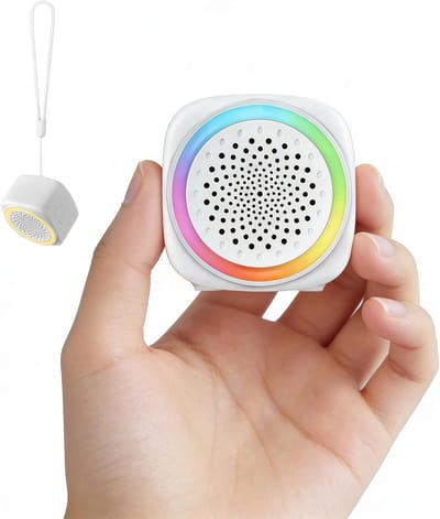 White noise - Mini White noise machines - White noise voor baby's - Apparaat voor White noise - Slaaphulp - Met nachtlampje in 7 kleuren - 26 rustgevende geluiden - Geschikt voor baby's en volwassenen - Mini vierkant - Wit