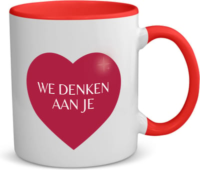 Akyol - we denken aan je hartje koffiemok - theemok - rood - Quotes - iemand die door een moeilijke tijd gaat - moeilijke tijd - ziek - koorts - snel beter worden - cadeau - beterschap cadeau - kado - gift - geschenk - 350 ML inhoud