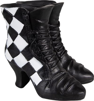 Clayre & Eef Decoratie Schoenen 15x12x15 cm Zwart Wit Polyresin