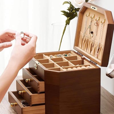 Houten Sieradendoos - Juwelendoos Organizer - Sieraden Opbergen - Met Sleutel - 30 x 25 x 15 cm - Bruin