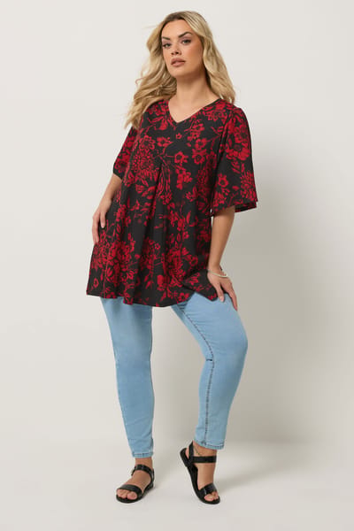 Yours Zwarte En Rode Top Met Bloemenprint En Plooien Aan De Voorkant Size 44