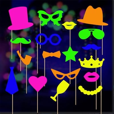 SnelShoppen - UV Party Decoration Set - 18 Pcs Neon Fotoprops - Fluorescente Accessoires voor Blacklight Feest - Luminous Hoedjes, Brillen, Baarden, K