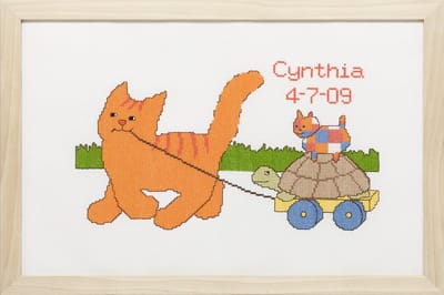 Pako Borduurpakket - Geboorte - telpatroon met codekaart - geboortetegel Dikkie Dik de ondeugende rode kater, Jet Boeke -272.001 - voorgesorteerd garen - Aida - 30 x 18 cm - DIY kit