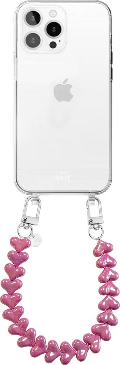 xoxo Wildhearts siliconen hoesje geschikt voor iPhone 16 Pro Max hoesje - Funky Hearts - Telefoonhoesje - Hoesje met koord - Metallic Roze (Donkerroze) koord - kort telefoonkoord - Hartjes ketting - Transparant hoesje