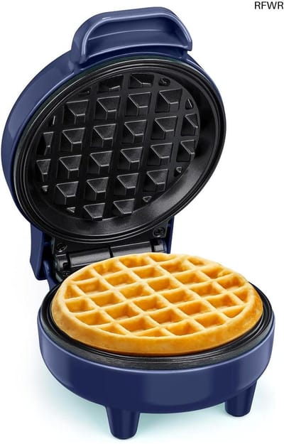 SNAILAR Wafelijzer, mini-wafelijzer, 550 W, met anti-aanbaklaag, automatische temperatuur, compact design, blauw