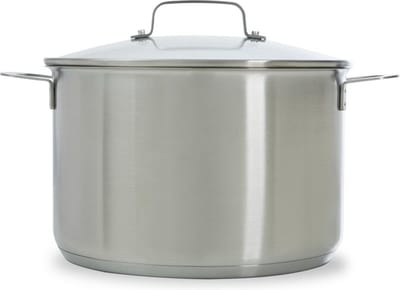 BK Bistro soeppan 24 cm - 6L - inductie - alle warmtebronnen - tot 230 graden - met glazen deksels - RVS met sandwichbodem - stapelbaar - zonder anti-aanbaklaag - maatverdeling - PFAS-vrij