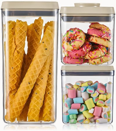 KZQ Afgesloten voedselbewaarcontainers met klikdeksels, 3-pack, BPA-vrije plastic bewaarcontainers voor droge goederen, geschikt voor het bewaren van granen, meel en suiker, 2300 ml + 2 x 1000 ml containers.
