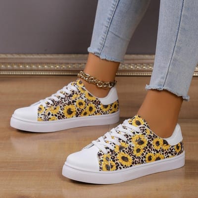 Kleine Witte Schoenen Lente en Herfst Nieuw Ins Trendy Veelzijdig Leren Boardschoenen Sport en Vrije Tijd Enkele Schoenen 40 black