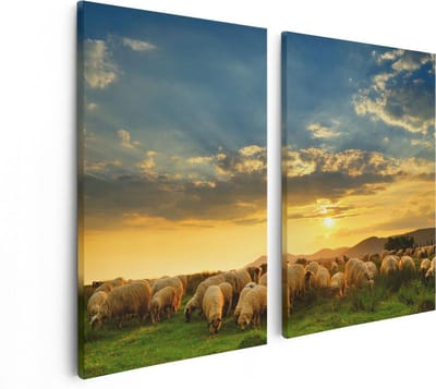 Artaza Canvas Schilderij Tweeluik Kudde Schapen op het Gras bij Zonsondergang - 80x60 - Foto Op Canvas - Canvas Print