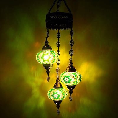 Turkse hanglamp - oosterse hanglamp met 3 groene mozaïek bollen - handgemaakt - 20cm breed