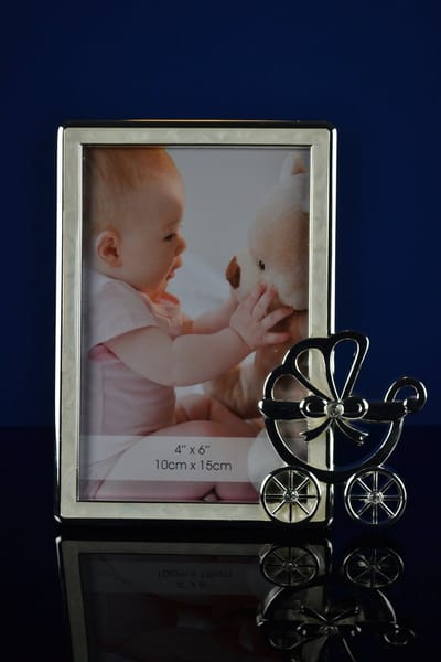 Luxe Fotolijst met Kinderwagen – Lief en Elegant Design