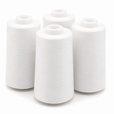 Polyester Overlockgaren – 4 Cones × 2700 m – Totaal 10.800 m – Wit 126