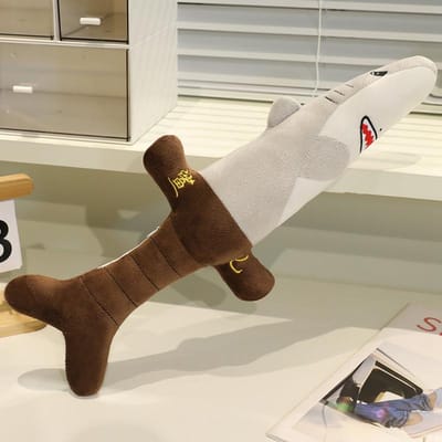Creatieve Haai Mes Bont Speelgoed - Grappige Haai Mes Poppetje - Ontspannend Kussen Met Gesimuleerd Zwaard En Mes Ontwerp - Cadeau Poppetje 45cm