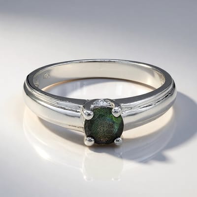 Cavill - Zilveren Ring - 925 Sterling Zilver - 0,44 ct Spectroliet Edelsteen Rond Slijpsel - Robuuste Prong Zetting - Elegante Damesring