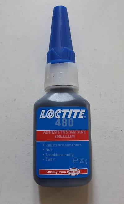 Loctite snellijm zwart