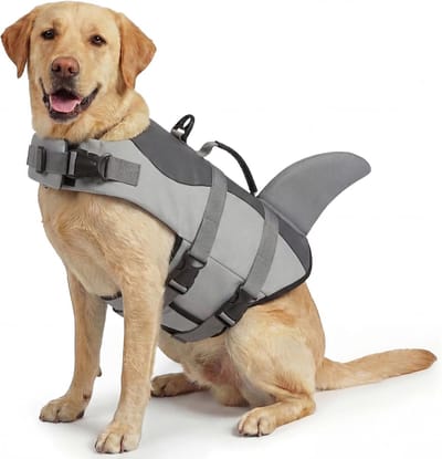 VHV - Hondenreddingsvest - Zwemvest voor middelgrote en grote honden - Hoog drijfvermogen, reddingsgreep en sneldrogend - Voor zwemmen, boot en strand - M, haaivorm