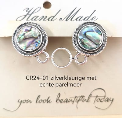 Vestsluiting - clip met ring in midden - parelmoer edelsteen - voor - vest - Gehaakt omslagdoek - sjaal - in kleur antiek zilver look.