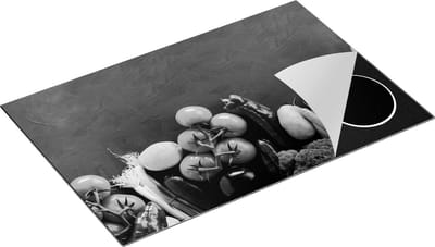 Chefcare Inductie Beschermer Diverse Groente bij elkaar - Zwart Wit - 80x50 cm - Afdekplaat Inductie - Kookplaat Beschermer - Inductie Mat