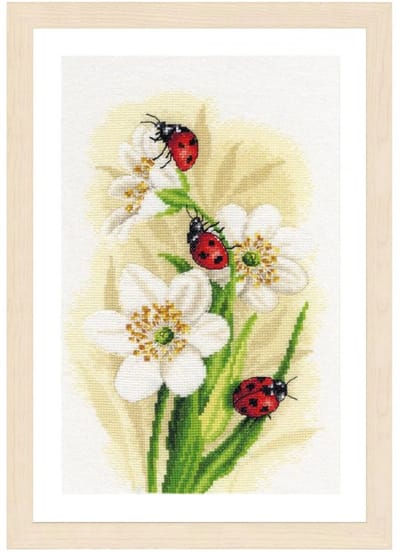 Lanarte Borduurpakket - Borduurset - Borduurpakket volwassenen - Telpakket kit - 22 x 33cm - Parade van lieveheersbeestjes - PN-0191875