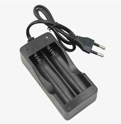 Dual 18650 Batterij Oplader – 220 Volt – Voor Twee Li-ion Cellen