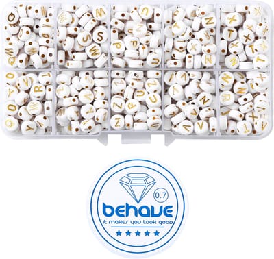 Behave Letterkralen Set - Wit met Gouden Letters - Acryl - Kralen - Alfabet Kralen - 7mm - 624 Stuks