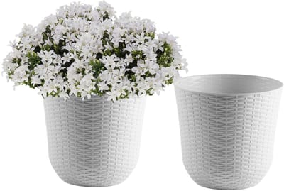 Bloempot/plantenpot - 2x - wit - kunststof - D32 cm - gevlochten mand look - binnen/buiten gebruik