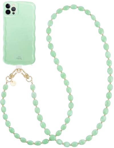 xoxo Wildhearts Glossy Wavy Case Sage Sorbet - Ocean Mint (lang koord) - geschikt voor iPhone 12 Pro Max - hoesje met telefoonkoord - afneembaar koord - Kralenketting - lang telefoonkoord - hoesje met golven - Groen