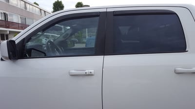 Zijwindschermen geschikt voor Dodge Ram 1500 4-drs 2019 - V + A Ramen (V gen - Crew Cab)