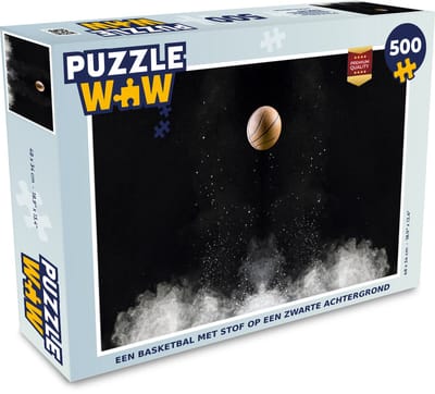 Puzzel Een basketbal met stof op een zwarte achtergrond - Legpuzzel - Puzzel 500 stukjes