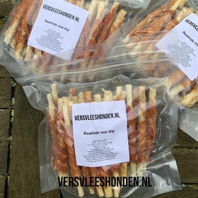 Rawhide met kip - 2x 500 gram - 13 cm - Versvleeshonden.nl