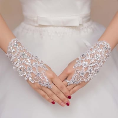 Rekbare Bruidshandschoenen Elegante Witte Kant Vingerloze Bruidshandschoenen Decoratief Bloemenpatroon met Strik Accent, Perfect voor Bruidsjurken wit