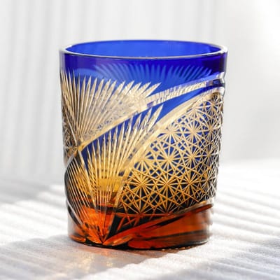 Handgemaakte Japanse stijl Edo Kiriko Whiskey glazen beker gekleurd met de hand gesneden om glazen te doorzichtige gekleurde ouderwetse glazen 240ml