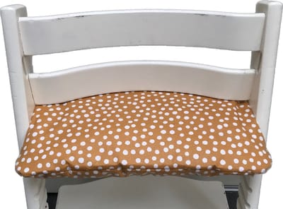 Gecoat zitkussen voor de Tripp Trapp kinderstoel van Stokke -Stippen mosterdgeel