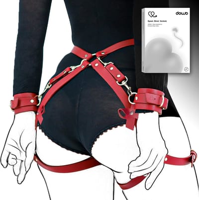 DOWO® - Body Bondage - met Strikknoop - Handboeien - Kleding Accessoires - Sexy Lingerie - Erotiek Riem - SM BDSM - Leer- Harnas Vrouwen - Sextoys voor vrouwen - Rood