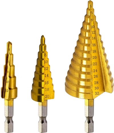 Dailygoods - Step Drill Set - Cobalt Titanium - 3 Stuks - 4-12 mm/4-20 mm/4-32 mm - Voor Hout en Metaal - Ideaal voor Doe-Het-Zelf Klussen