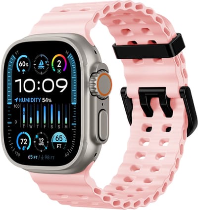 Stravo Ocean Sport bandje - Geschikt voor Apple Watch 46mm (Series 10/11), 45mm (Series 7/8/9), 44mm (Series 4/5/6, SE 1/2/3), 49mm (Ultra 1/2/3) - Roze - Ademende Zachte Silicone Waterdichte Marine Horlogebandje