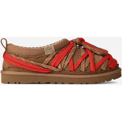 UGG® Tasman Lace in Brown, Maat 43, Suede