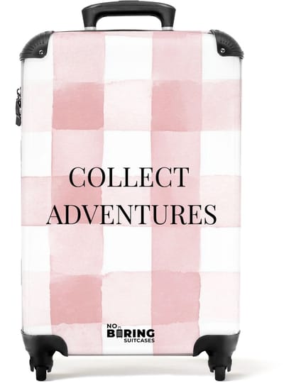 NoBoringSuitcases.com - Koffer - Warm geruit patroon met avontuurlijke quote - Past binnen 55x40x20 cm en 55x35x25 cm - Trolley handbagage - Valiezen met wieltjes volwassenen - Reiskoffer op wielen - Rolkoffer lichtgewicht