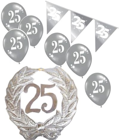 25 jaar getrouwd S 3 delig pvc- Jubileum pakket feestversiering - zilveren bruiloft.