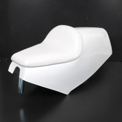 rsm achterdeksel voor bromfiets mbk 50 51 magnum racing magnum wit nieuw