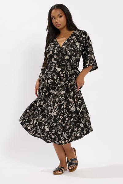Yours Midaxi Wikkeljurk Met Paisleyprint En Kimonomouwen In Zwart Size 44