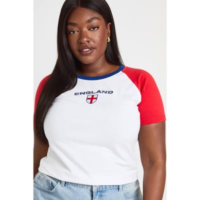 boohoo Dames Plus England Voetbal Cap Sleeve Baby Tee | Wit | Maat: 50