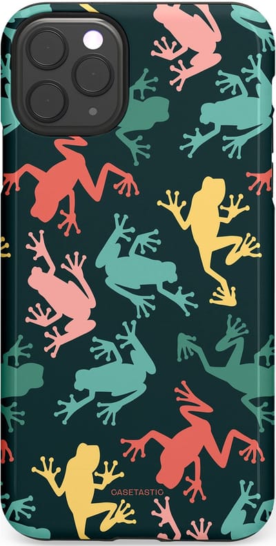 Casetastic Hoesje Geschikt voor Apple iPhone 11 Pro Max - Stijlvolle Beschermende Duo-layer Case - Regenwoud Kikkers