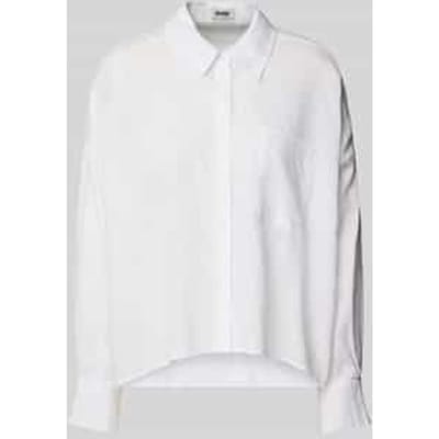 Relaxed fit linnen blouse met borstzak, model 'NAMIDA'