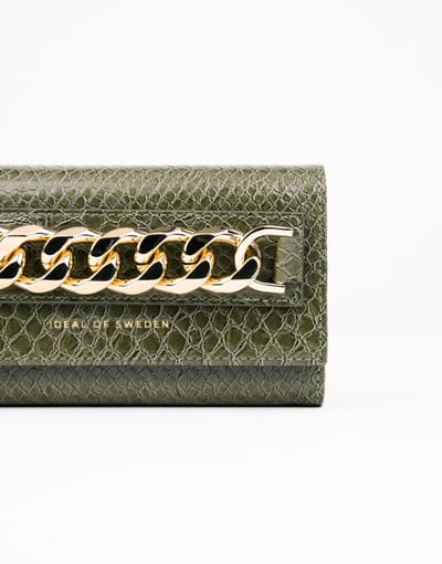iDeal of Sweden Studio Clutch voor iPhone 12/12 Pro Green Snake