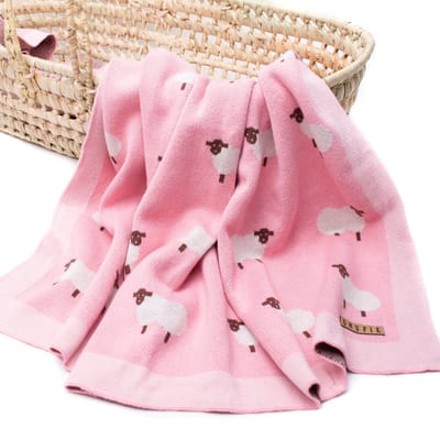 Snufie babydeken | 100% katoen extra zacht 100x80cm | Pluisvrije deken | Premium babydekentjes voor wieg of ledikant | Schaap Roze