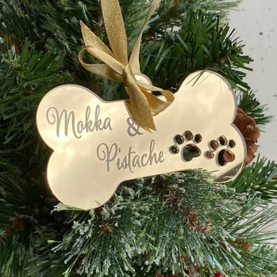 Kersthanger | Kerstornament | Kerstbal | Kerstgeschenk | Gepersonaliseerd | Hond | Bot | Hxb 7x12 cm | Acryl | Plexiglas | Sierletters