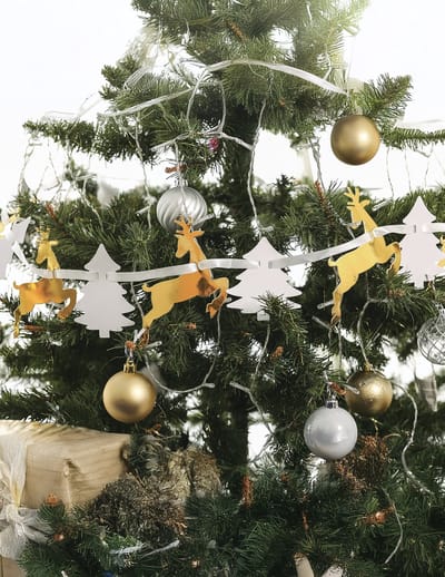 GIVI ITALIA SRL - Kartonnen slinger witte en gouden dennenbomen en rendieren 3 m kerstdecoratie