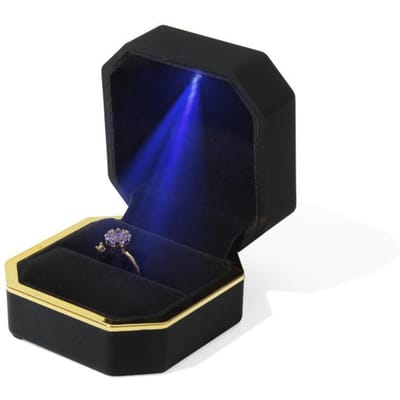 1 Stuk LED Sieraden Ringdoos Luxe Ketting Hanger Cadeaus Display Met Licht Voor Aanzoek Verloving Bruiloft Etui zwart