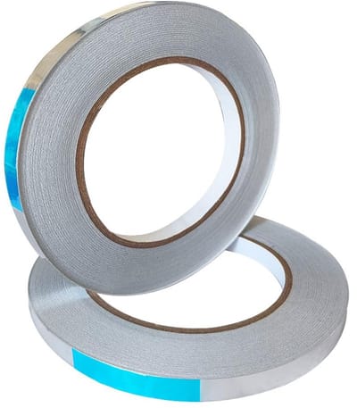 Set van 2 zelfklevende aluminium tape 10 mm x 50 m, hittebestendig, ideaal voor isolatie, bescherming en reparatie.